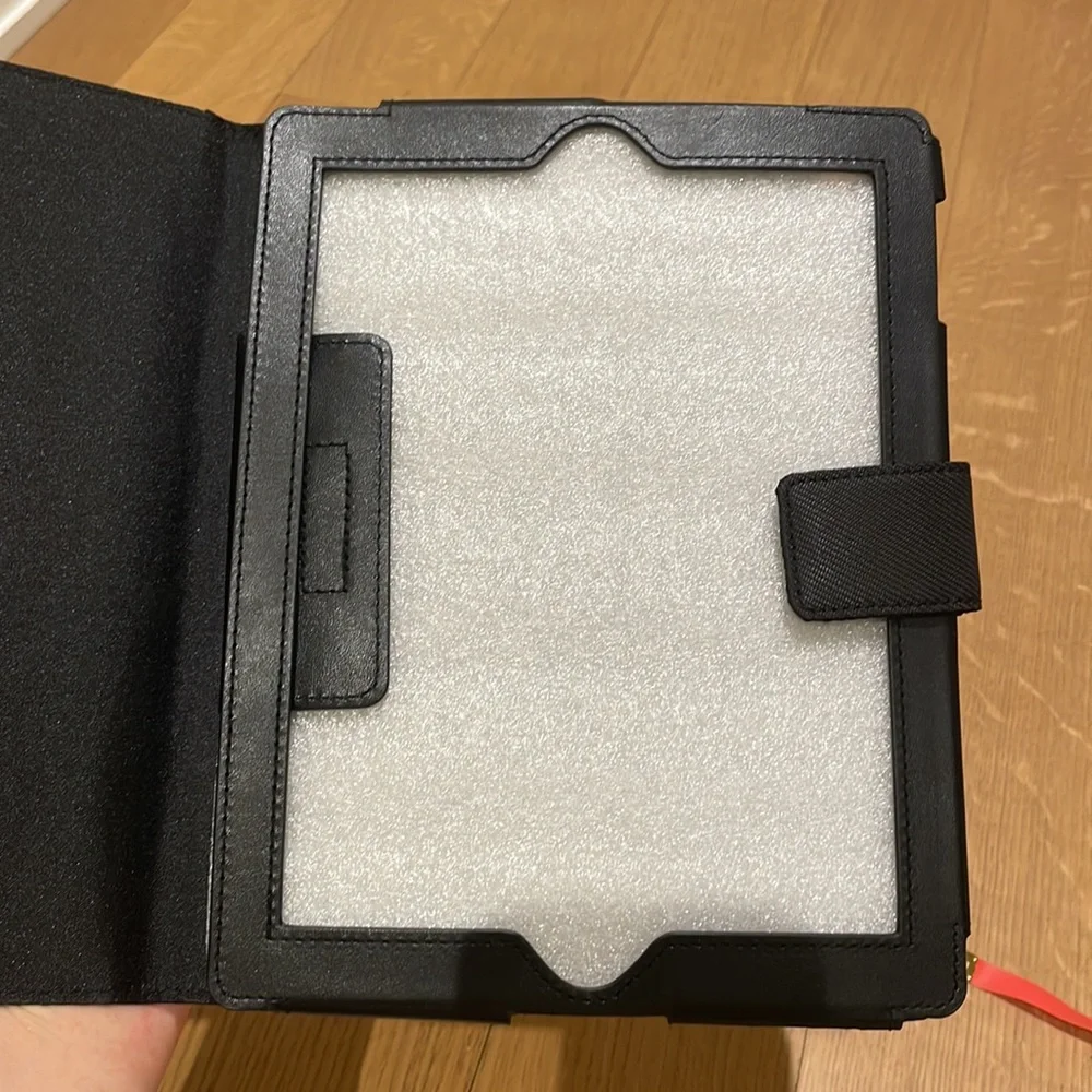 Ermenegildo Zegna Parfums IPad cover, 9.5 x 7.5 inches